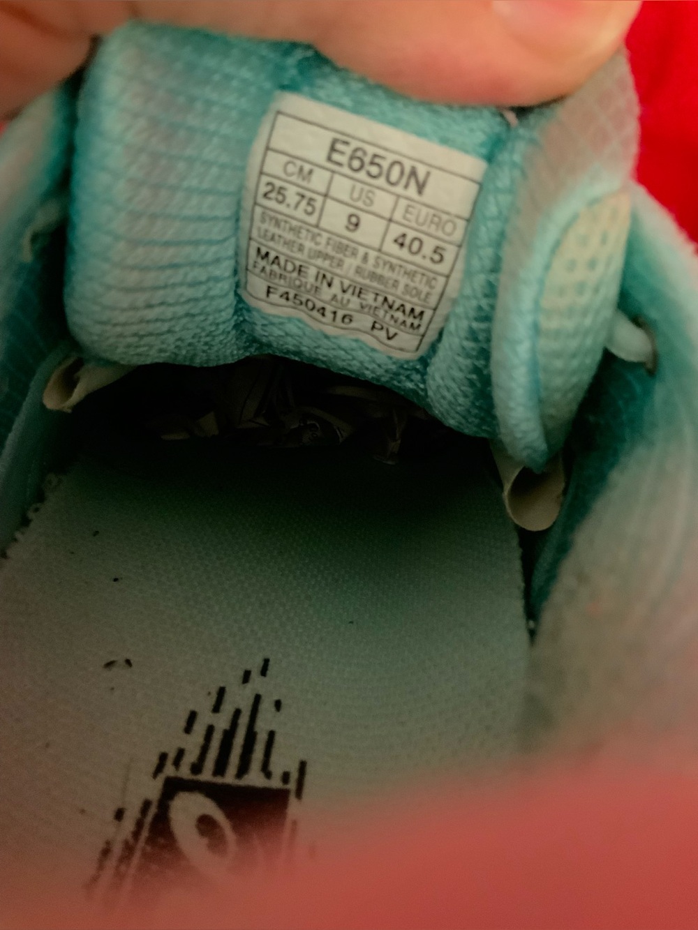 ASICS - Picture 10 of 11